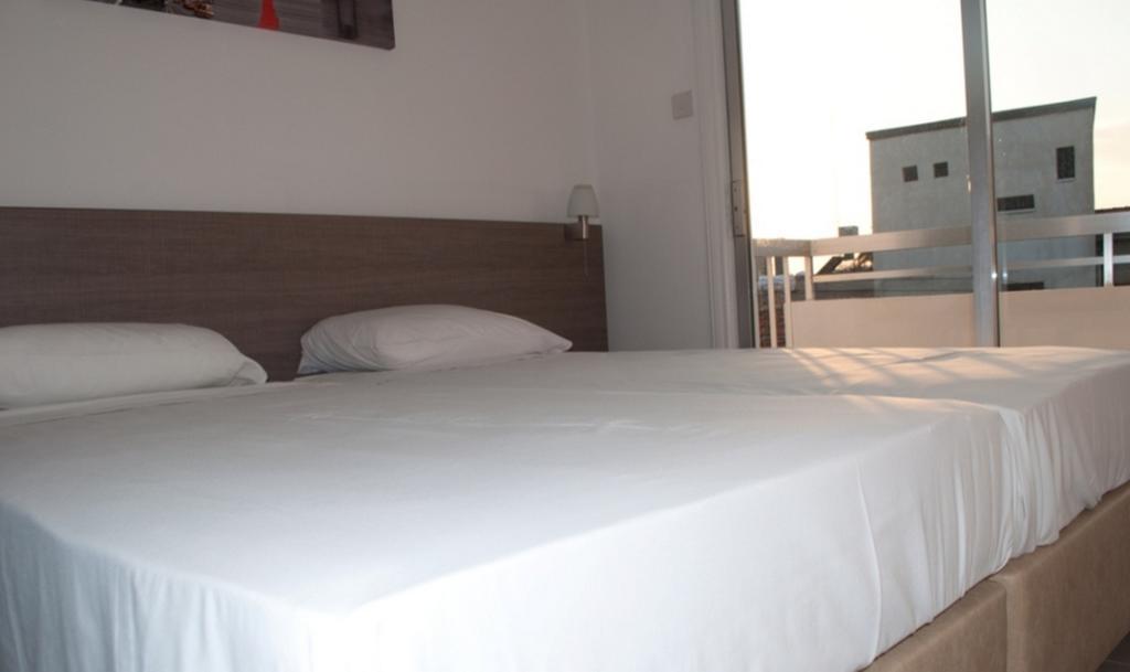 St. George Rent Rooms Λάρνακα Εξωτερικό φωτογραφία