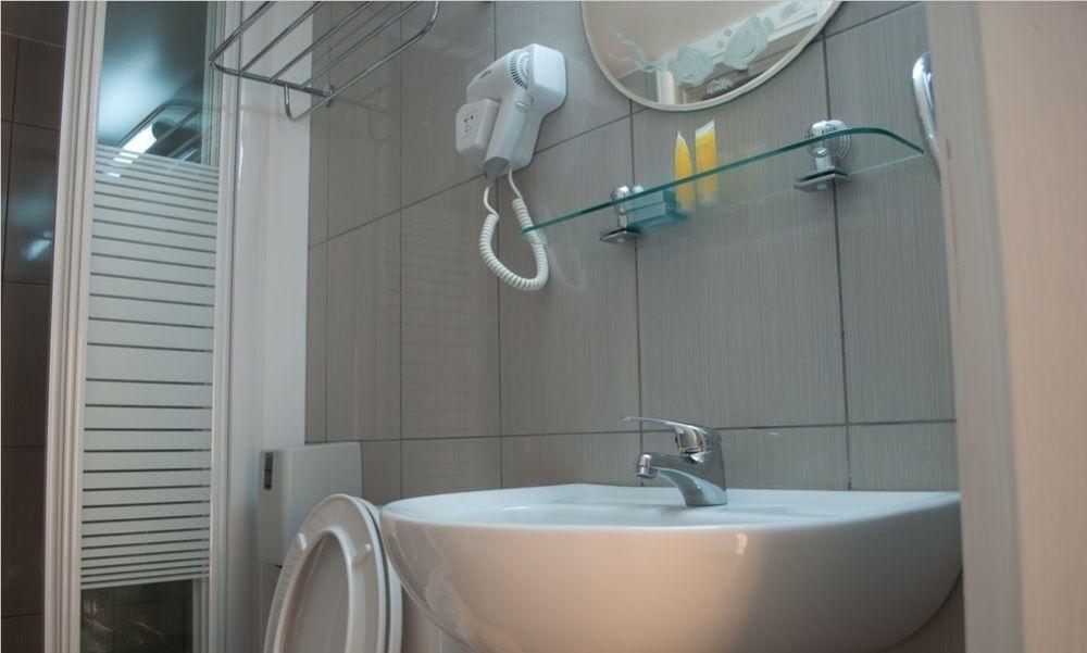 St. George Rent Rooms Λάρνακα Εξωτερικό φωτογραφία