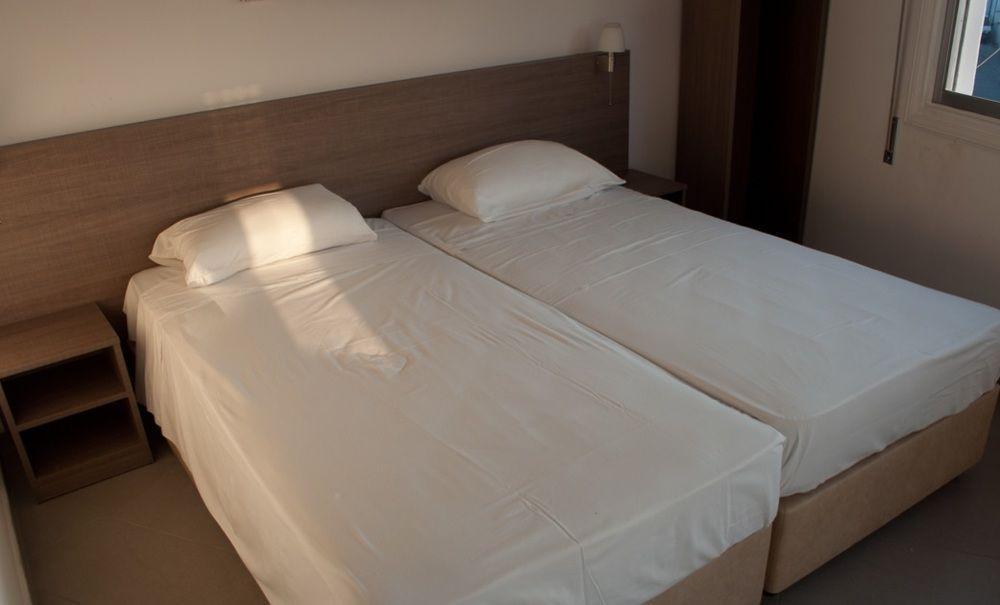 St. George Rent Rooms Λάρνακα Εξωτερικό φωτογραφία