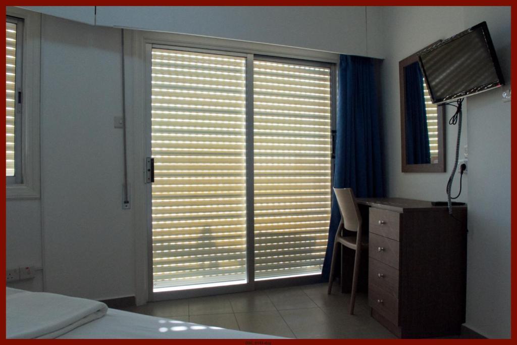 St. George Rent Rooms Λάρνακα Εξωτερικό φωτογραφία